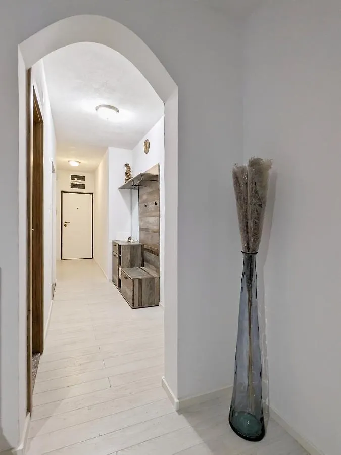 Apartment Sonia Marijav Split